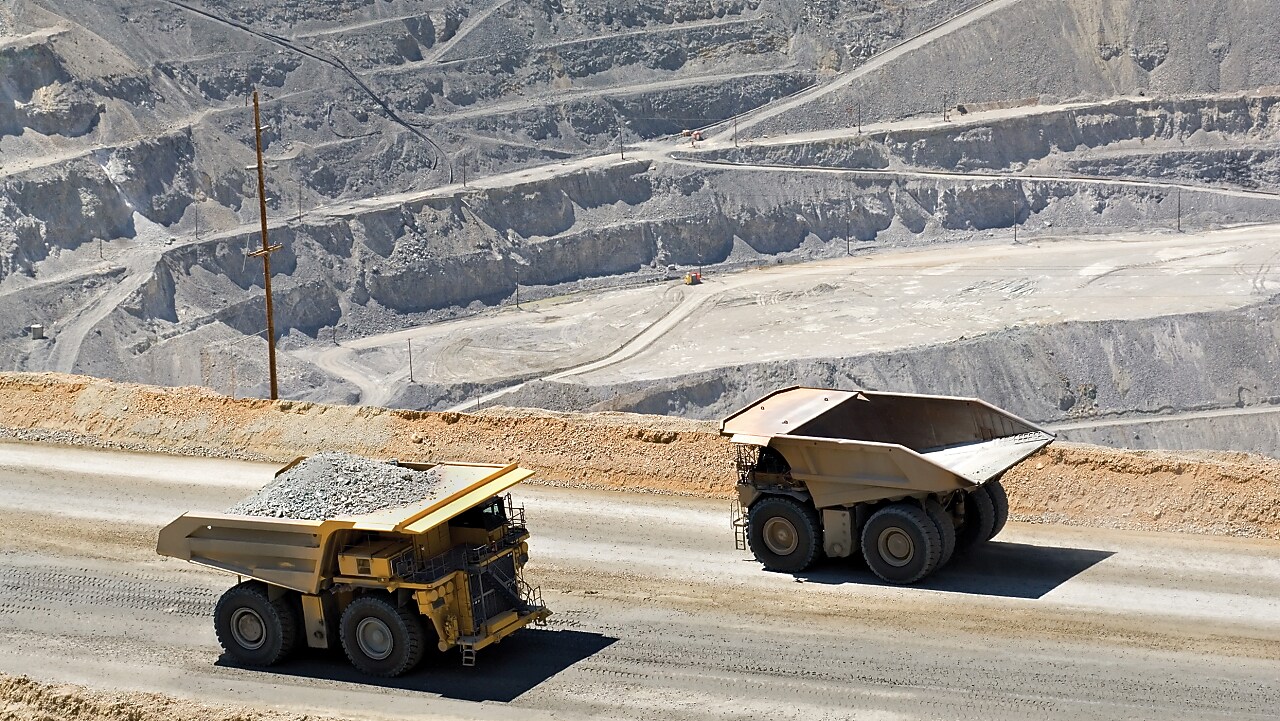 Mina internacional de roca dura, Perú