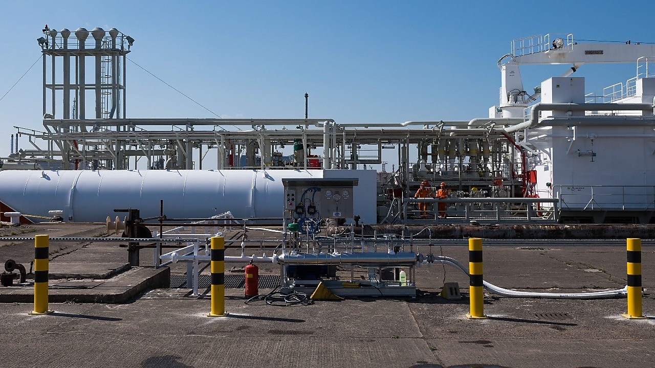 Equipos de producción de gas natural